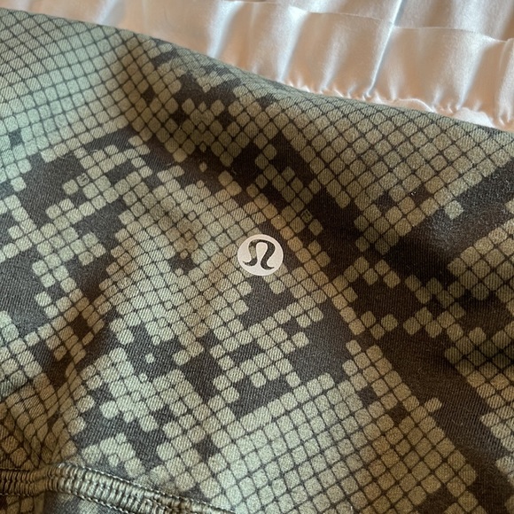 Pattern lulu lemon full length leggings - Picture 4 of 4